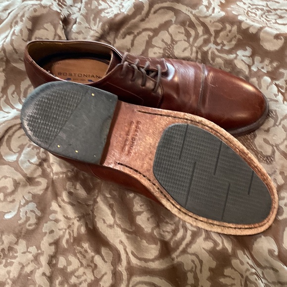 Bostonian - Picture 3 of 6